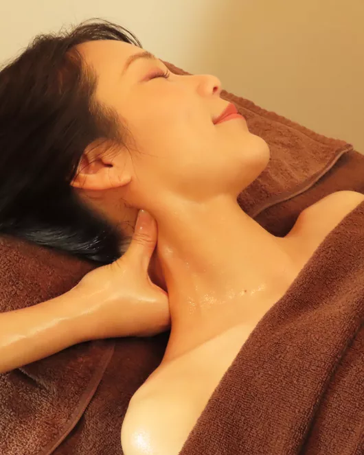 【90 min】Short Body Course (with Face Pack)